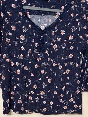 Floral V-Neck Navy Women’s Top with Pink Blossoms